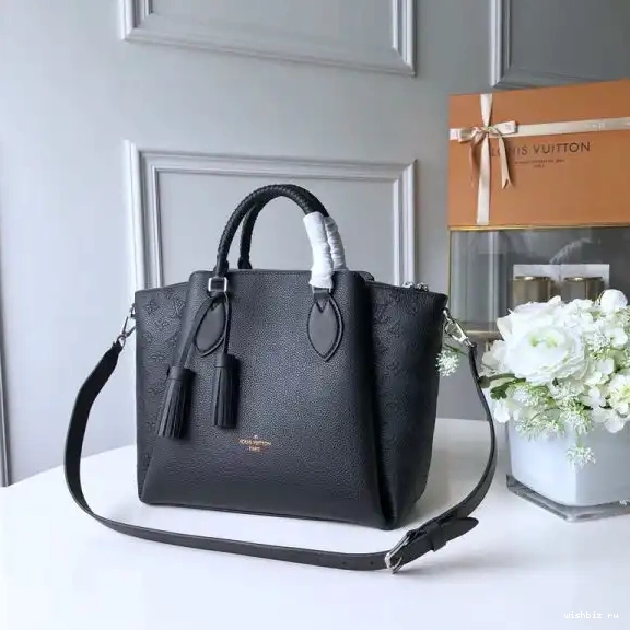 WIS Bag Louis Vuitton Haumea 0629